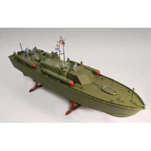  Lindberg 1/64 scale PT 109 Toys & Games