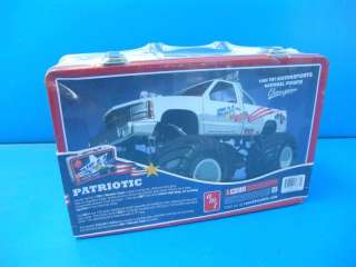   Scale USA 1 Monster Truck Special Edition with Lunchbox AMT740 Zingers