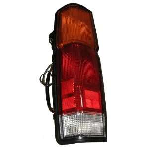  PICK UP TAIL LIGHT ASSEMBLY LEFT (DRIVER SIDE) (WITHOUT DUA 1986 1997