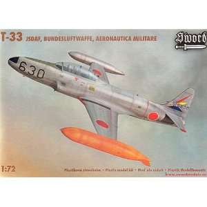   Shooting Star Turbojet Fighter w/JASDF, Aeronautica Mi Toys & Games