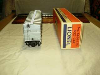 Lionel Postwar 6464 175 Rock Island Boxcar w/ Repro box    GT  