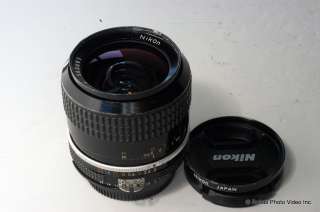 Nikon 28mm f2.0 lens Ai Nikkor auto f28mm 12 2.0  
