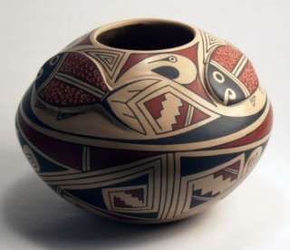 Mata Ortiz Pottery by Lourdes Villalba   Fish Olla  