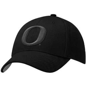    Nike Oregon Ducks Black College Fitted Hat