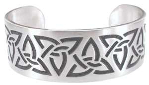  Celtic Trinity Pattern Engraving Pewter Bracelet Jewelry