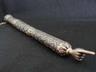 YOU ARE BIDDING ON A 1950s JUDAICA STERLING SILVER TORAH POINTER 