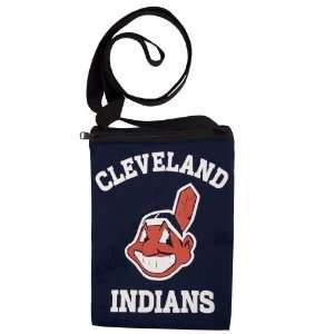 Cleveland Indians Game Day Pouch   6.25x8.5  Sports 