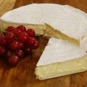 Brie   60%   2.2 lbs  Grocery & Gourmet Food