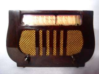   Decco Catalin 1930s Dewald Model No. 501 (Harp) Radio   Works Great