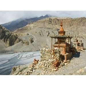  Chorten, or Buddhist Shrine, above the Kali Gandaki River 