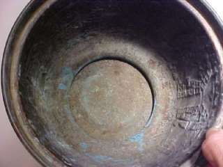 know age the inner lid metal is a little corroded exterior is in very 