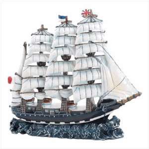  Ocean Clipper Ship Figure Toys & Games