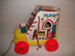 VINTAGE PLAYSKOOL Old Woman who Lived in a Shoe w/ Wooden Children 