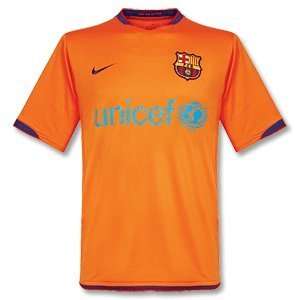    06 07 Barcelona Away Jersey   Unicef Sponsor