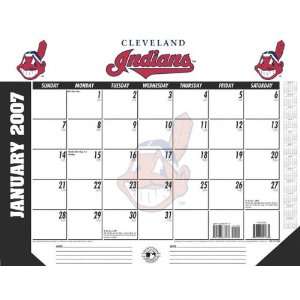  Cleveland Indians 22x17 Desk Calendar 2007 Sports 