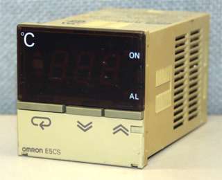 Omron E5CS Series Temperature Controller E5CS R1KJ  
