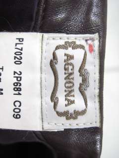 Condition These pants are pre owned, has a pin size white mark on the 