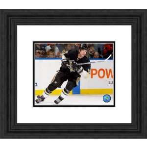  Framed Jordan Staal Pittsburgh Penguins Photograph Sports 
