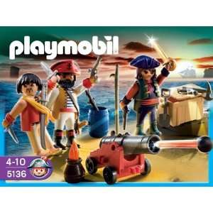  Playmobil Pirates Commander with Armory 5136 Toys & Games