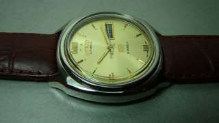 SUPERB VINTAGE SEIKO AUTOMATIC DAY DATE MENS STEEL WRIST WATCH OLD 