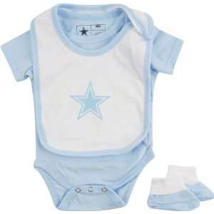  Dallas Cowboys Newborn Light Blue Monkey Bars Creeper, Bib 