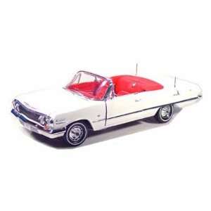  1963 Chevy Impala SS Convertible 1/18 White Toys & Games