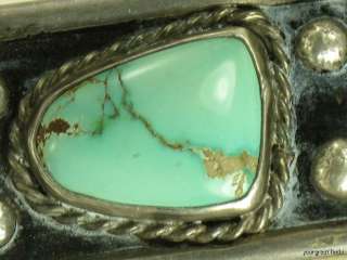 LARGE VINTAGE SOUTHWESTERN TRIBAL STERLING SILVER & TURQUOISE RING 