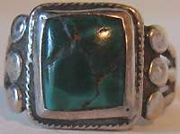 VINTAGE NAVAJO INDIAN STERLING SILVER SQUARE GREEN TURQUOISE RING 