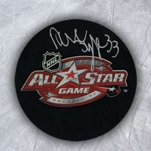  Dustin Byfuglien 2011 Nhl All Star Game Autographed Hockey 