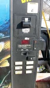 Hawkins Live Fish Bait Vending Machine Model 3037 BAITA Works 