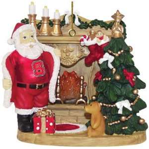  NORTH CAROLINA STATE WOLFPACK 3D Vignette Fireside Santa 