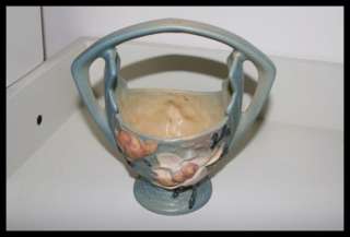Details Lovely vintage Roseville Pottery Magnolia Basket