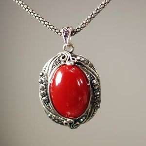   Red Oval Agate Tibet Silver Gemstone Chain Pendant Necklace Jewelry