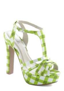 Womens Green Heel  Modcloth  Ladies Green Heel, Female Green 