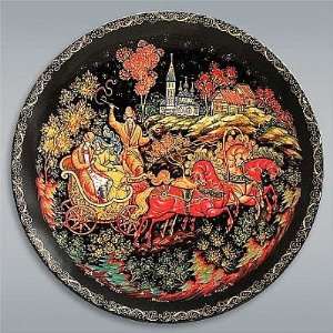   PLATE (PALEKH). Palekh TROIKA. Made In Russia 