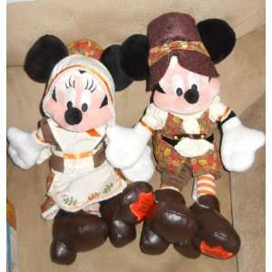   Minnie Mouse As Pilgrims Disneyland Thanksgiving 2007 