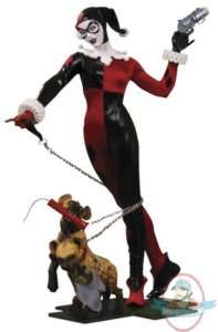 Harley Quinn 1/4 Scale Statue by DC Direct  