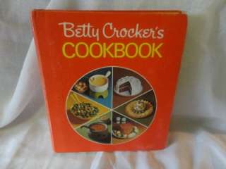   CROCKERS Red Pie Cover COOKBOOK 5 Ring Binder 1971 COMPLETE  