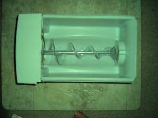 GE REFRIGERATOR ICE BUCKET 197D2304P004  