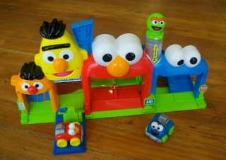 Fisher Price Sesame Street Giggle N Go Garage