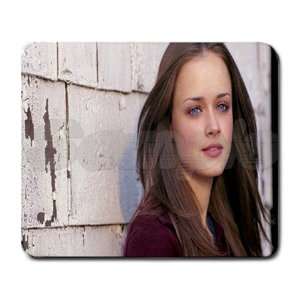 Alexis Bledel Rectangular Mouse Pad   9.25 x 7.75 Mouse Mat   Deluxe 