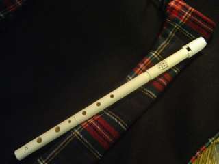 Carey Parks Every WALKABOUT Whistle Polymer Pennywhistle & Bag   High 