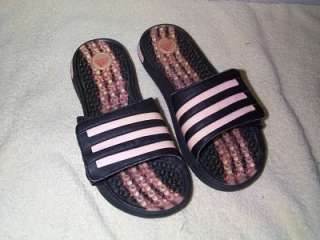 Adidas women sz 10 knubby massaging comfy sport sandals slides  