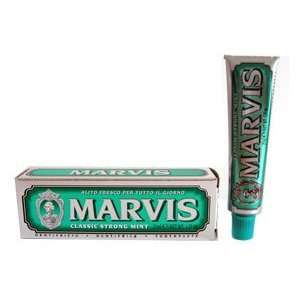  Marvis Strong Mint  Traveler