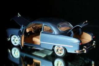 1949 Ford Coupe MOTORMAX Diecast 124 Scale   Denim Blue  