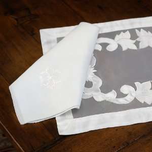   Embroidered Cutwork Tablecloth Placemats (set of 4)