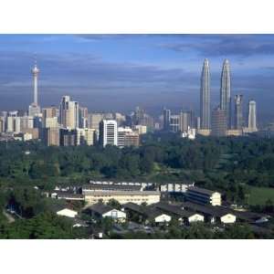  Twin Towers of the Petronas Building, Kuala Lumpur 