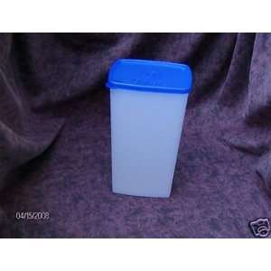   Square Round Freezer Container 8 Cups w/ Blue Seal 